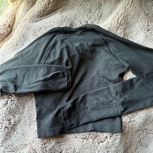 lululemon athletica Black Crop Top